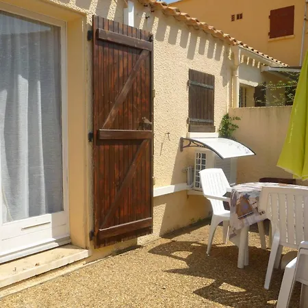 Maison Climatisee Avec Terrasse Et Parking Pres De La - Fr-1-782-77 Villa